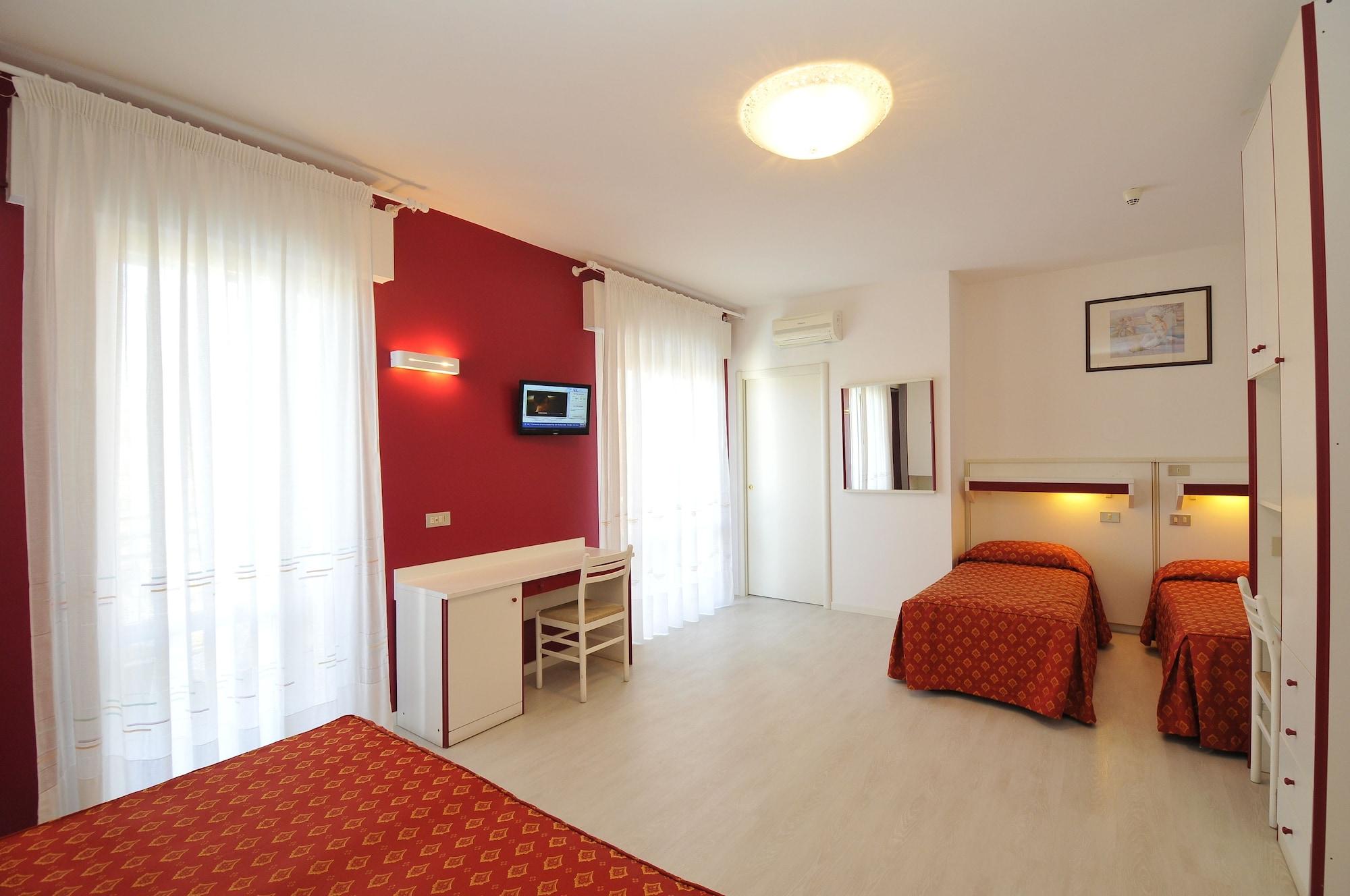 Hotel Jadran Лідо-ді-Єзоло Екстер'єр фото