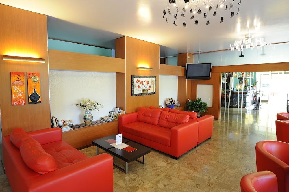 Hotel Jadran Лідо-ді-Єзоло Екстер'єр фото